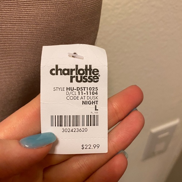 Top - Picture 2 of 2